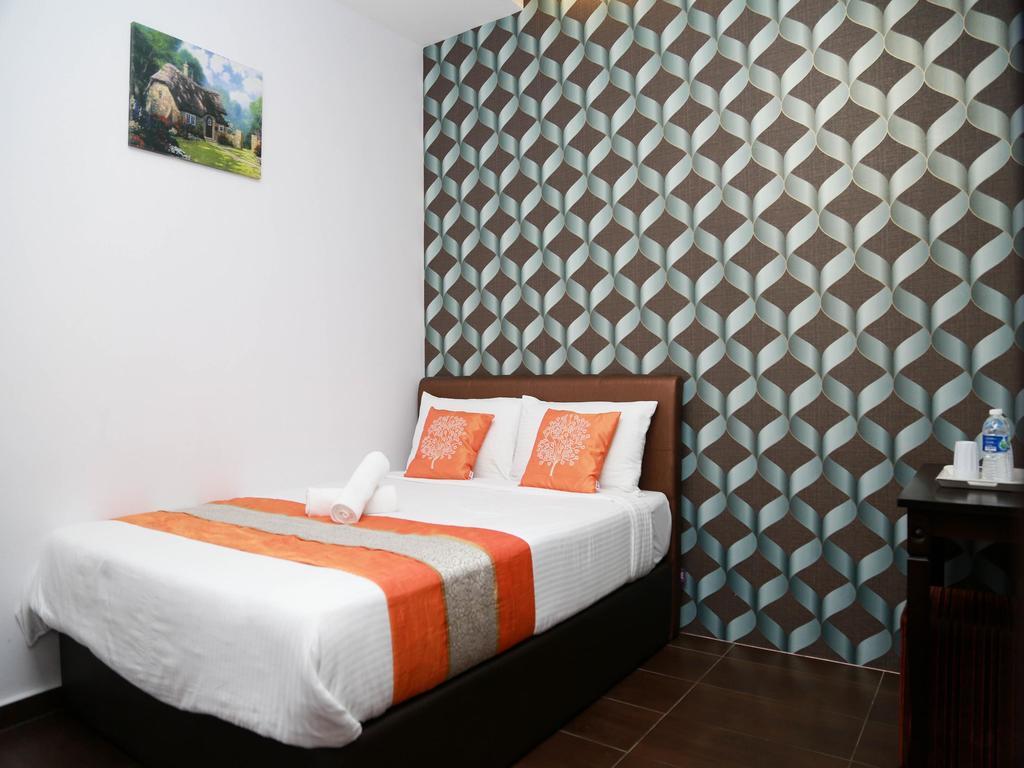 Oyo 250 Palazzo Hotel Kulai Johor Bahru Eksteriør bilde